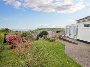 Photo 13- click for photo gallery